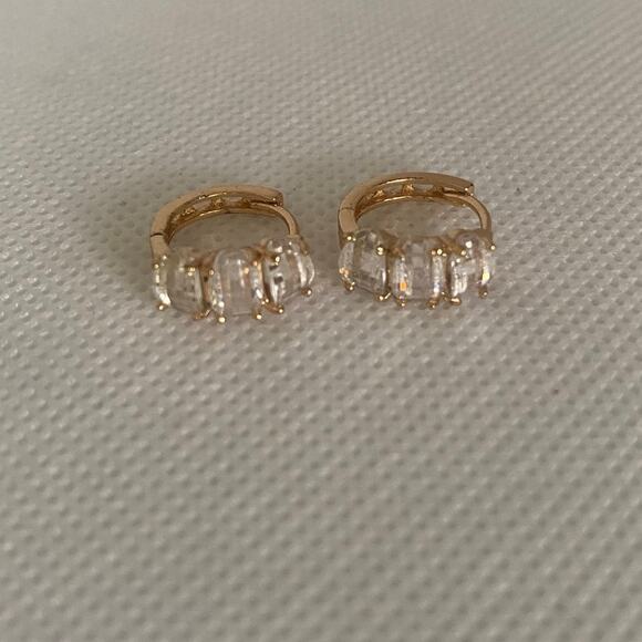 Gold Tone Huggie Hoop Earrings Baguette CZ Crystals Retro Style Hypoallergenic - Picture 5 of 17